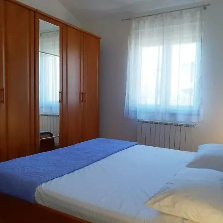 Holiday Casa Eduard 別荘 Šišan